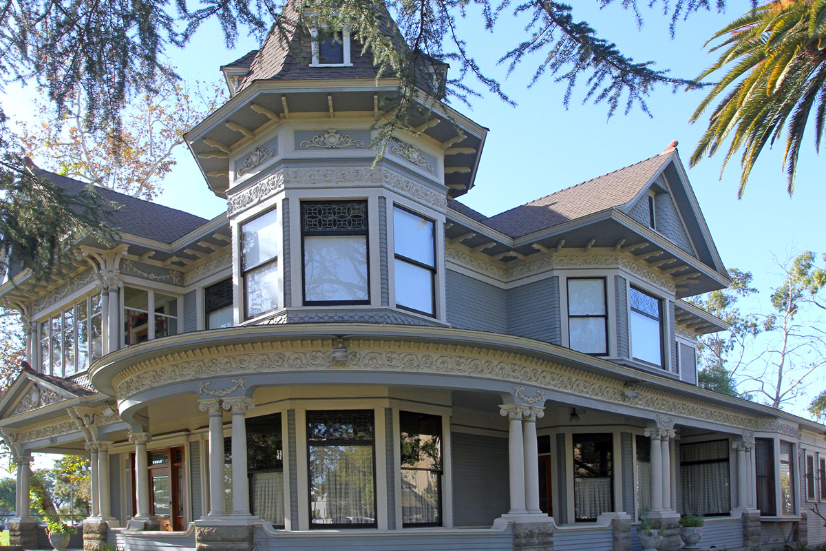 Bembridge House in Long Beach - SoCal Landmarks