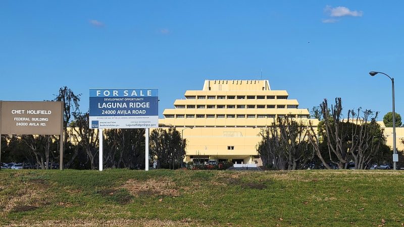 Chet Holifield Federal Building, Laguna Niguel, Orange County