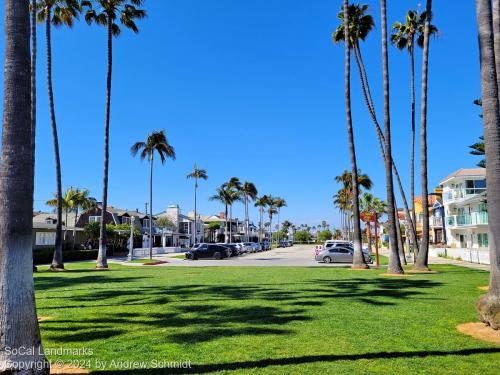 The Colonnade, Naples Canals, Long Beach, Los Angeles County