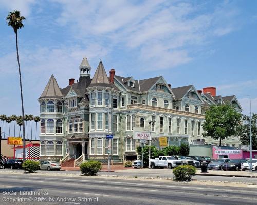 The Victorian, Winnetka, Los Angeles County