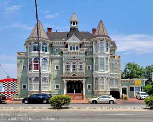 The Victorian, Winnetka, Los Angeles County