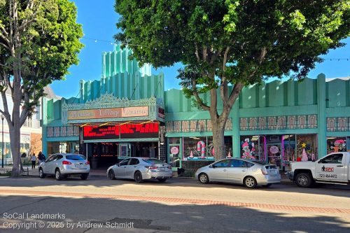 Whittier Village Cinemas, Whittier, Los Angeles County