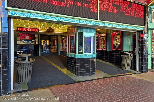 Whittier Village Cinemas, Whittier, Los Angeles County