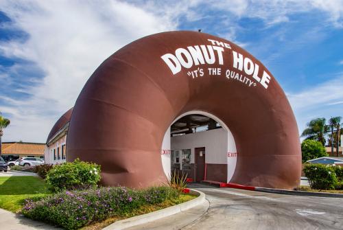 Donut Hole, La Puente, Los Angeles County