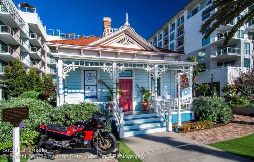 Graves (Top Gun) House, Oceanside, San Diego County