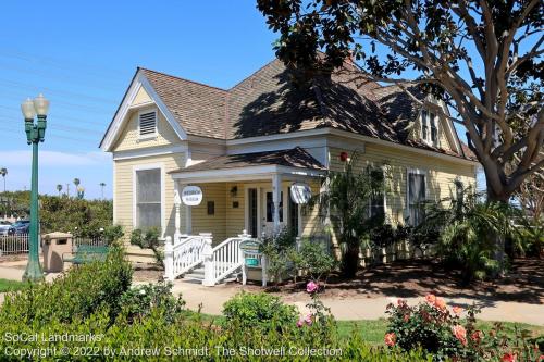 Heritage Court, Redondo Beach, Los Angeles County