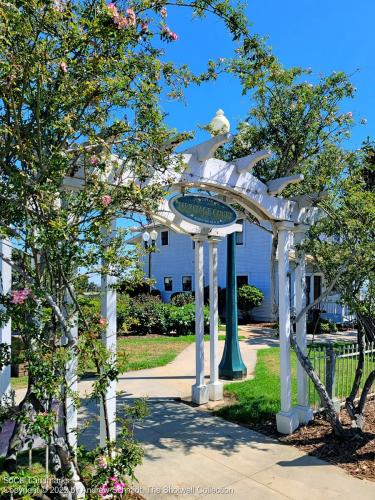 Heritage Court, Redondo Beach, Los Angeles County