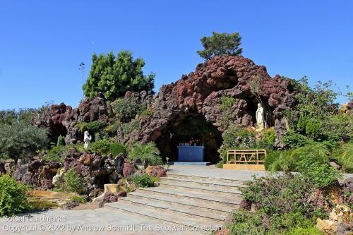 Holy Cross Cemetery, Culver City, Los Angeles County