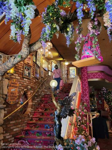 Madonna Inn, San Luis Obispo, San Luis Obispo County